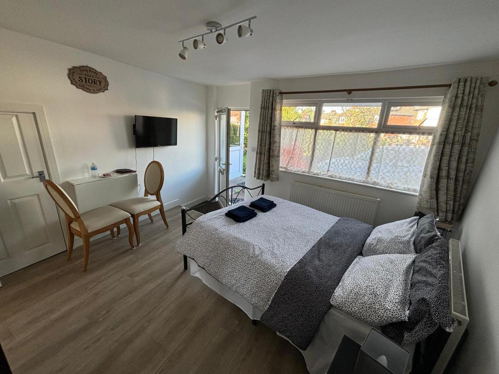 Modern & Cozy Gem - 10Min To City Center - Parking Γιορκ Εξωτερικό φωτογραφία